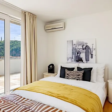Bella Vista Apartment